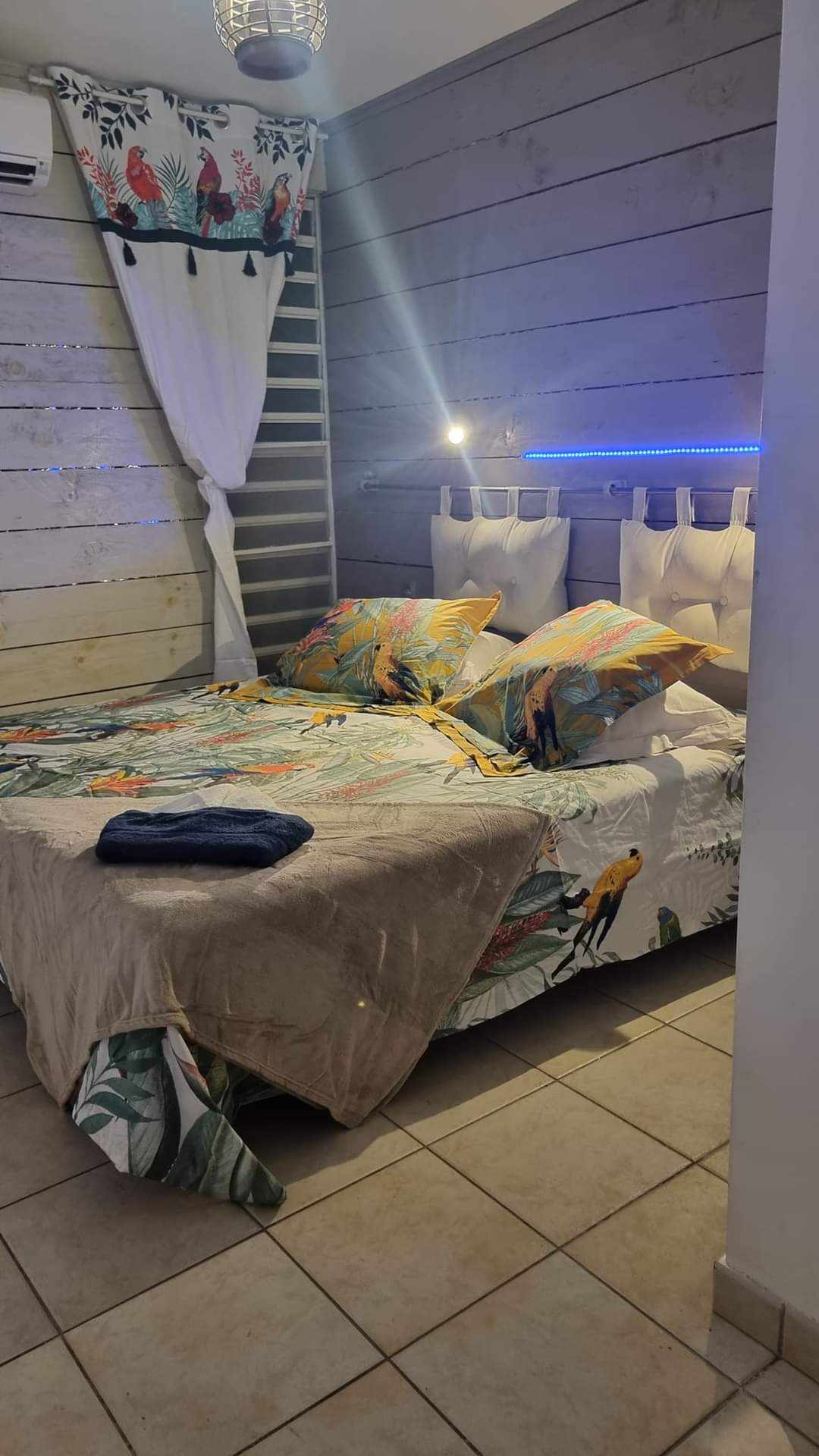 Chambre Colibri Plezi